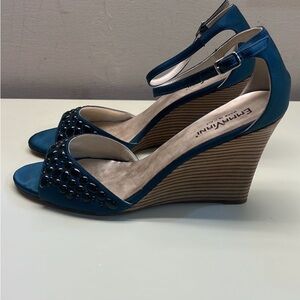 Blue Wedge Sandals with Braided Strap and Adjustable Ankle